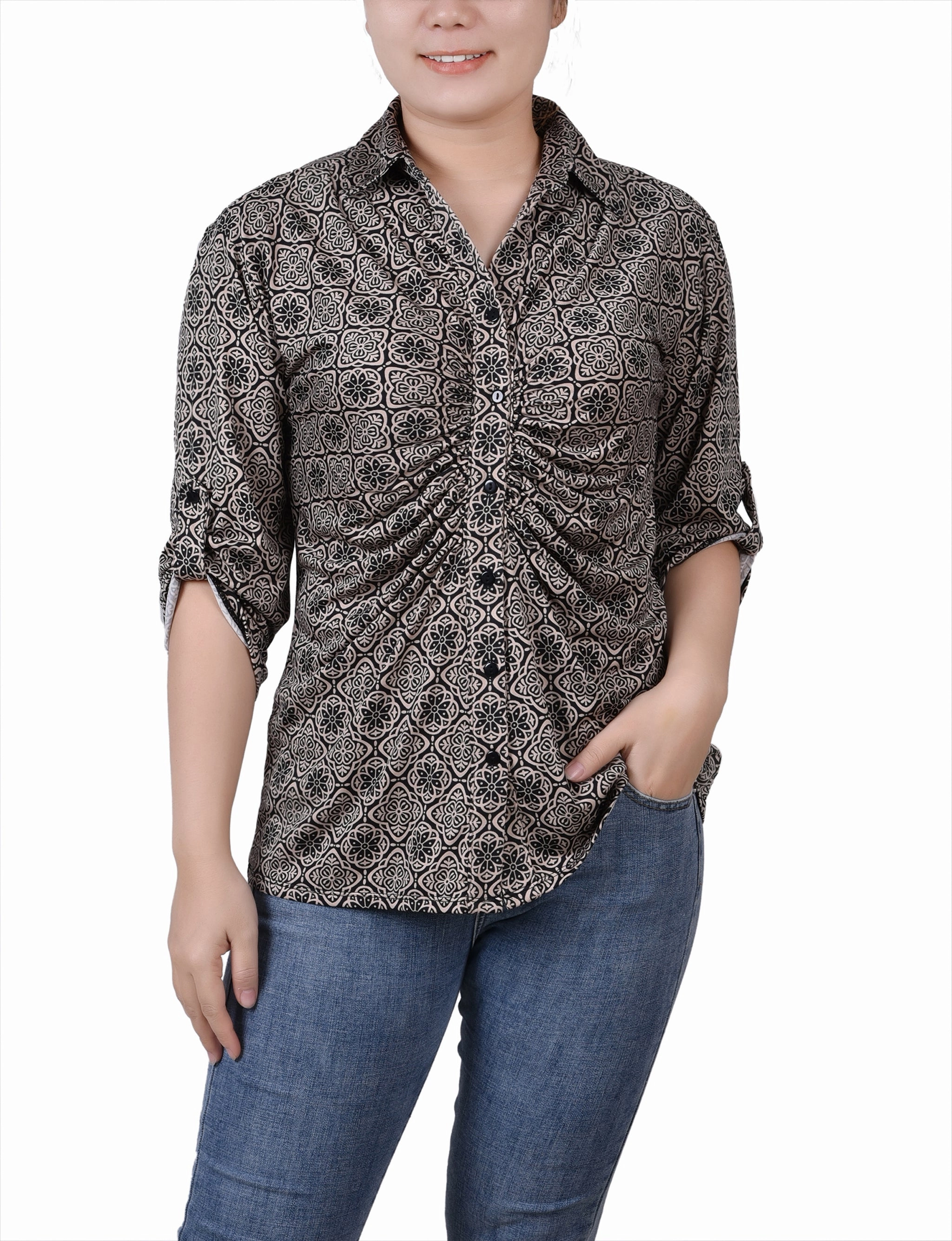 AthleticInspired Wrinkle resistant fabric 3/4 Roll Tab Rouched-Front Top