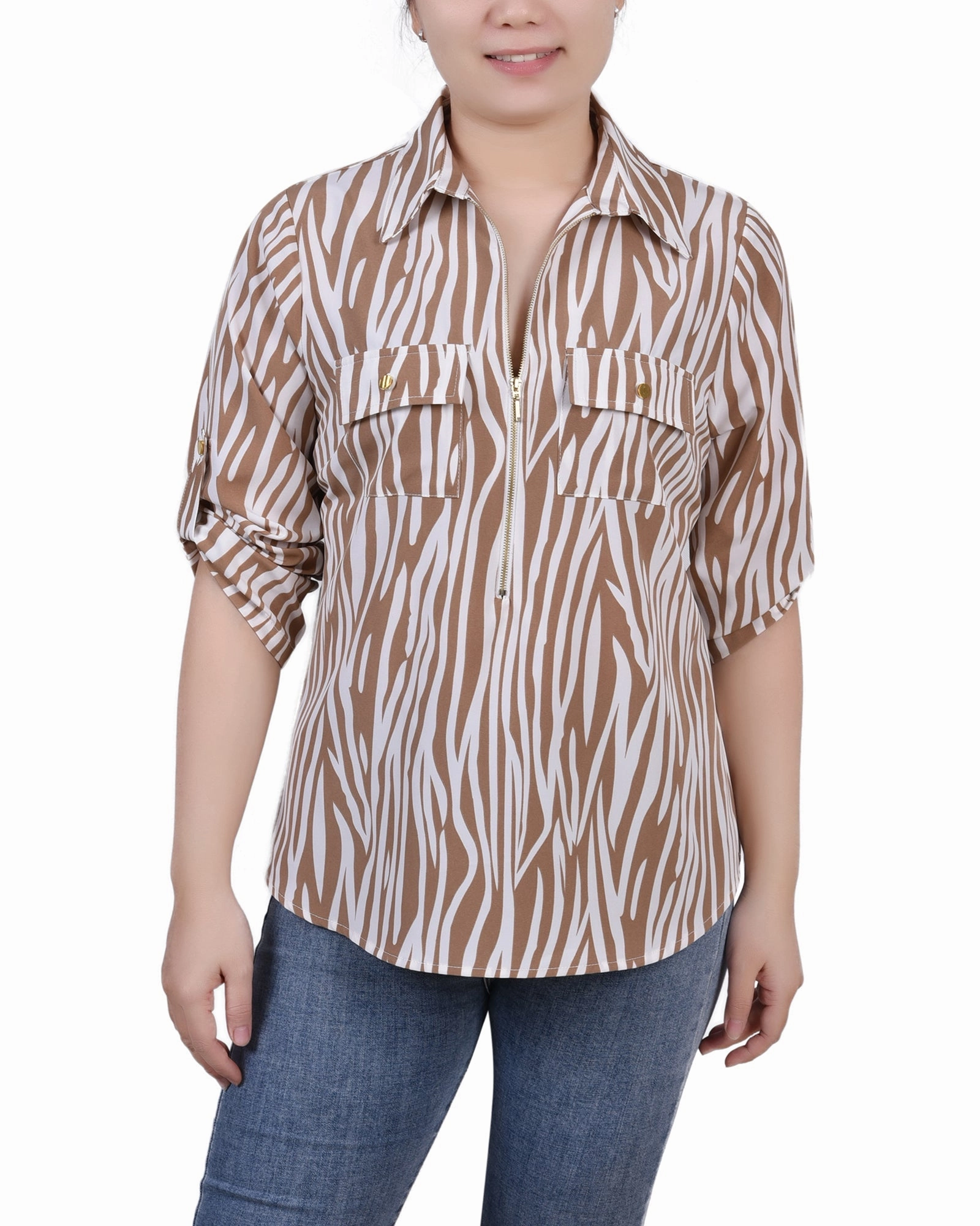 3/4 Roll Tab Sleeve Zip Front Top Bonded Seam Durability BoxySilhouette