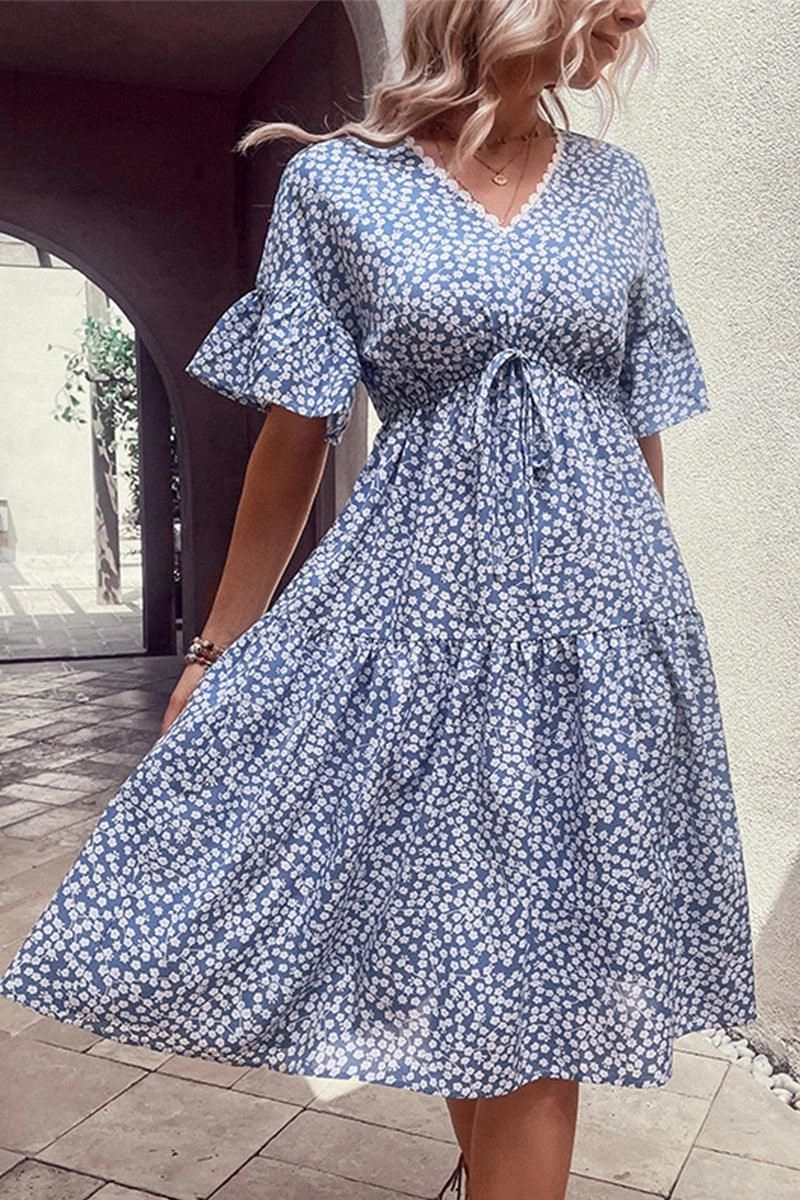 Minimal Fit LACE TRIM V NECK EMPIRE WAIST FLORAL DRESS