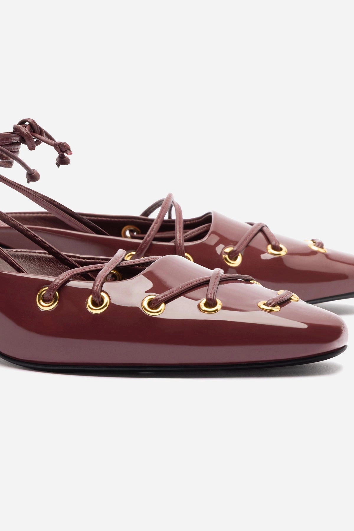 Firm Edge Viral Pop Amal Lace Up Pump In Burgundy Leather