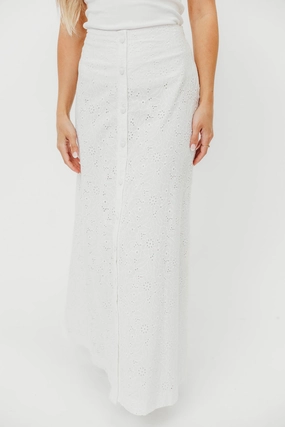 Cathleen Eyelet Maxi Skirt in Ivory Easy Comfort Street Attire