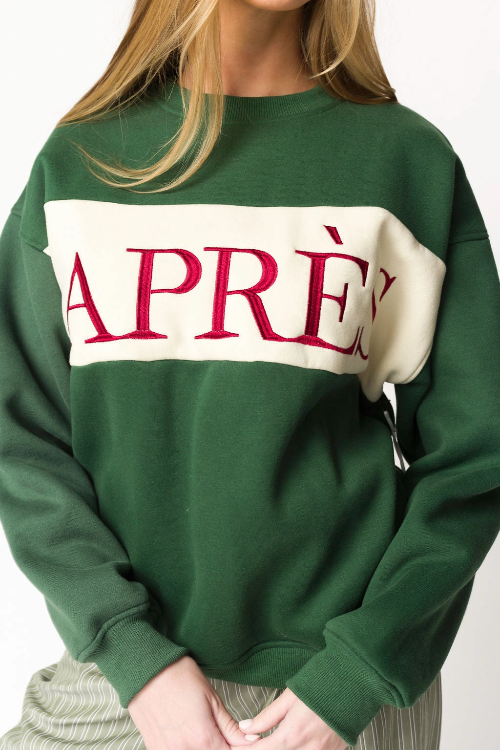 Apr??s Colorblocked Crewneck in Pine Green Bluesign Approved Material