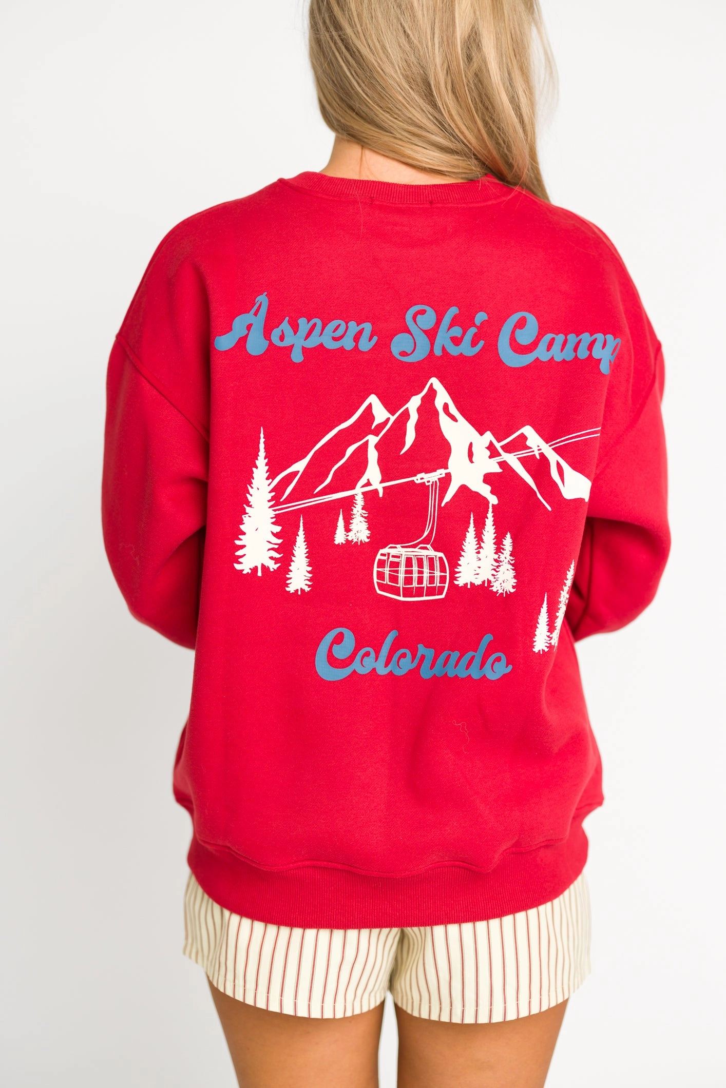 DualLayer Weave Fashionable Shirt Aspen Ski Camp Sweatshirt in Cherry