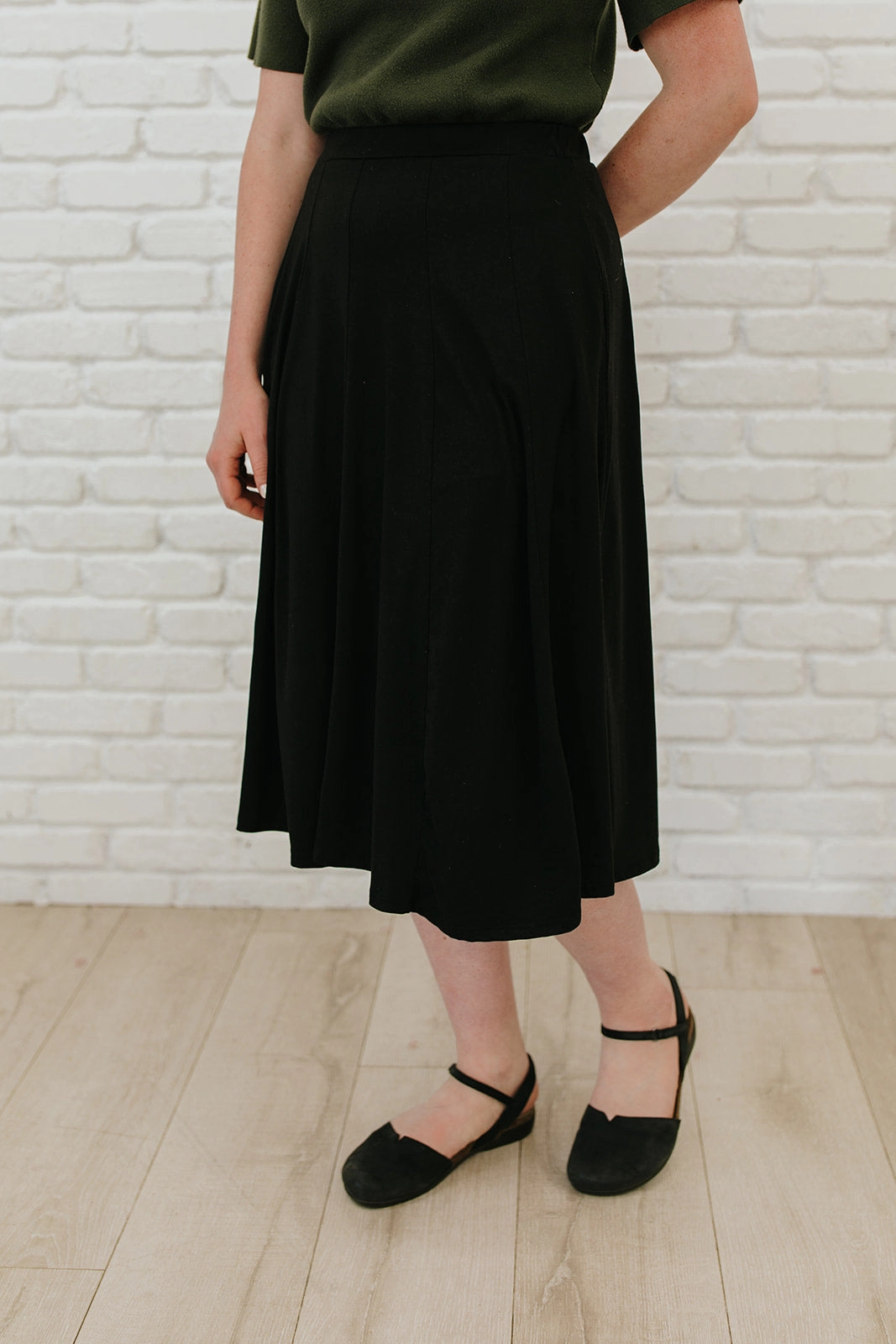 Gather Details Aubrie Skirt