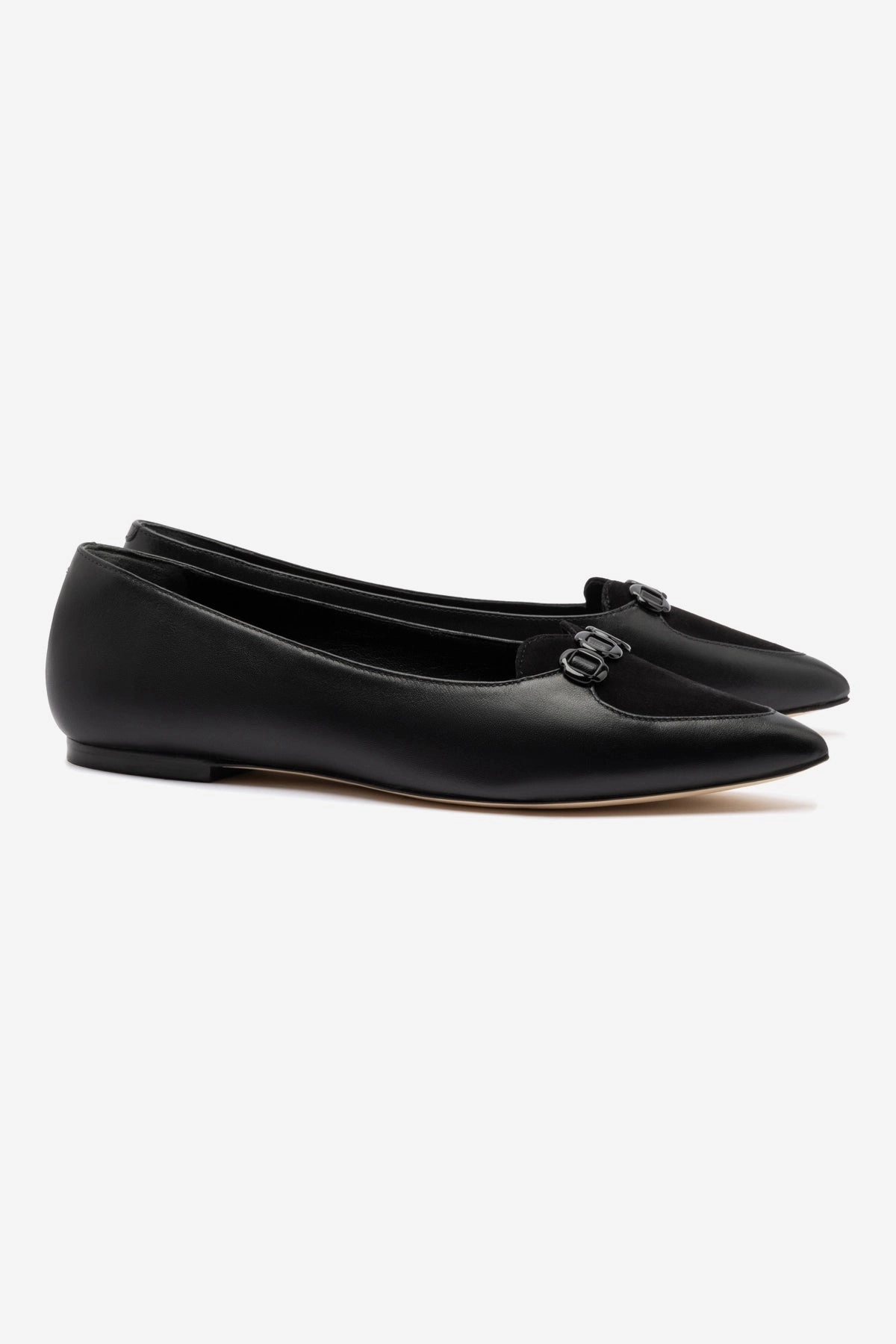 Modern Snow Ride Audrey Flat In Black Leather