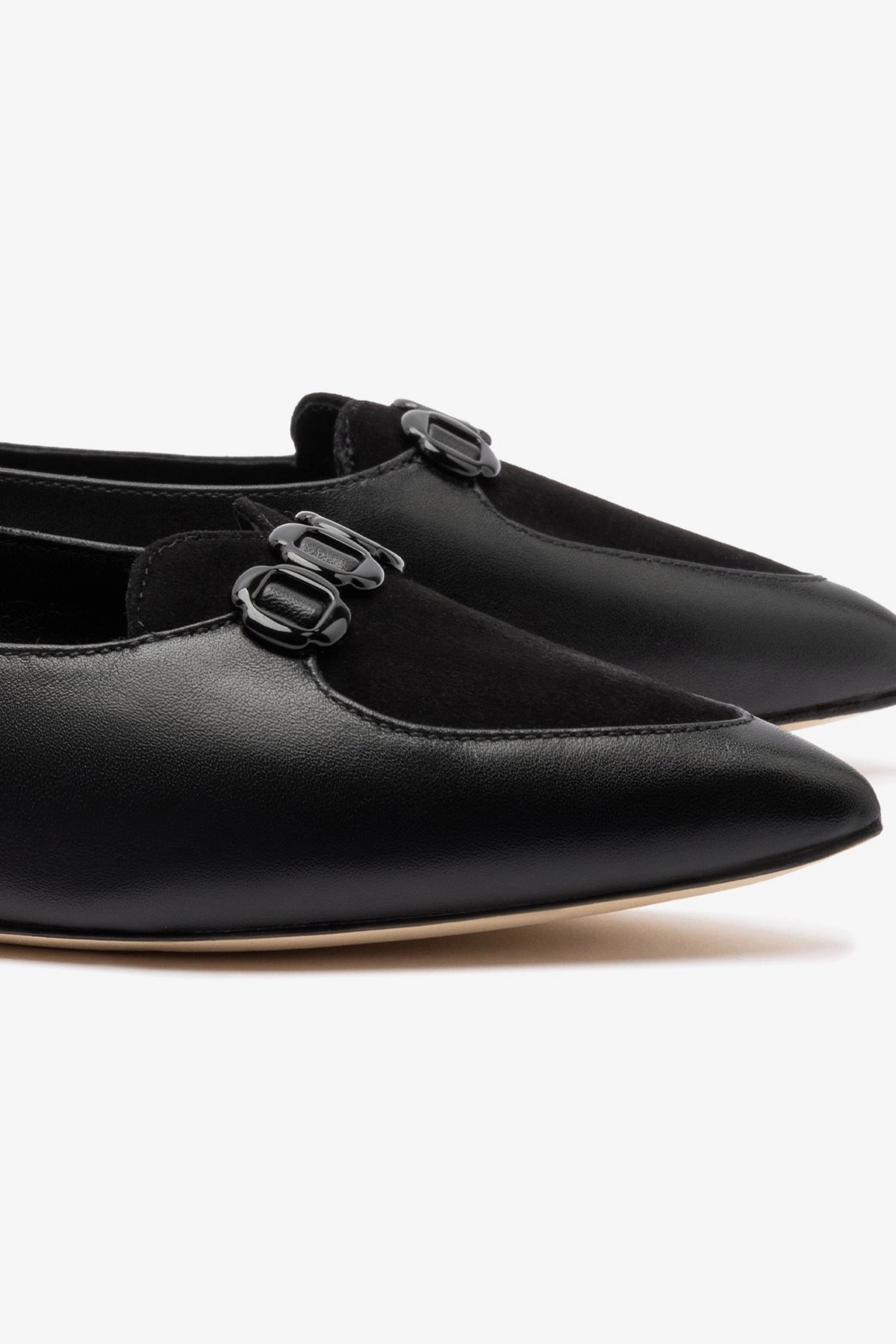 Audrey Flat In Black Leather Sea Breeze Bright tone