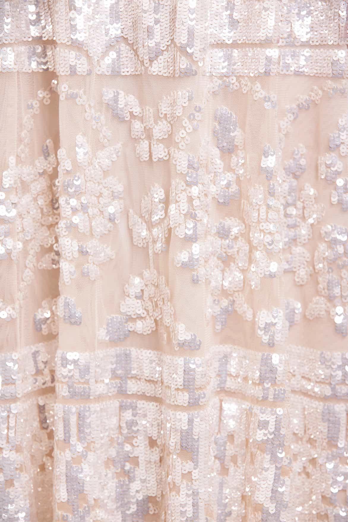 Light Movement Aurora Gown