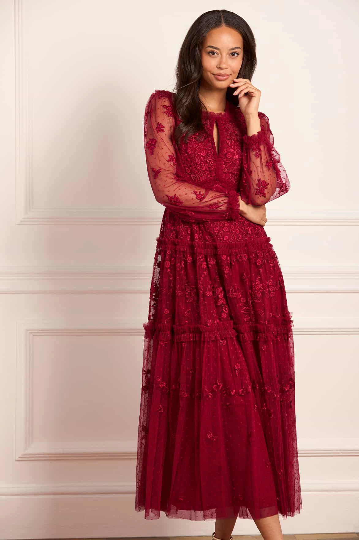 Comfy and Relaxed All Look Autumn Lace Long Sleeve Ankle Gown