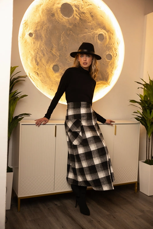 B&W Plaid Skirt mix and match