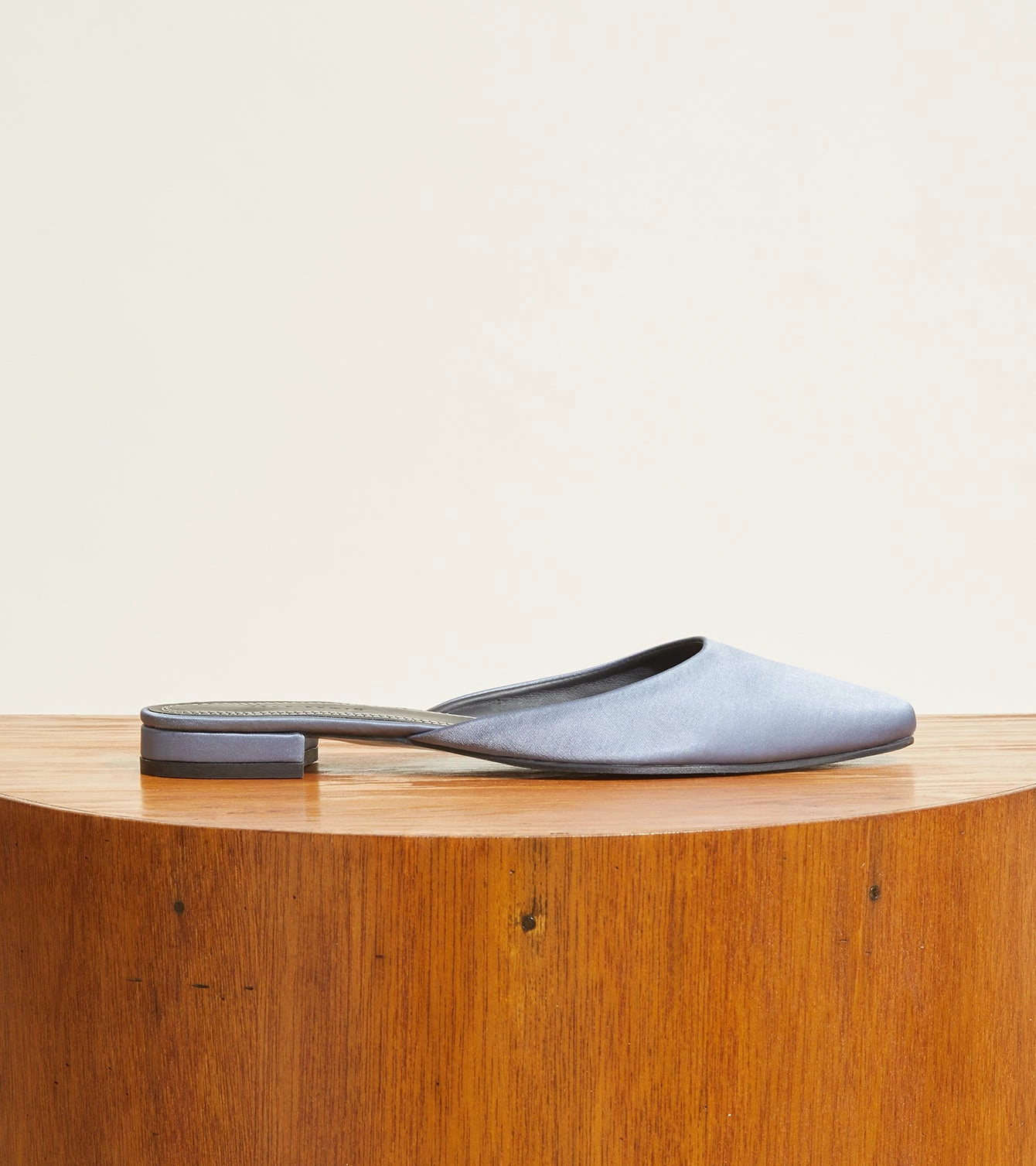 Paz Satin Impact Resistant Sole