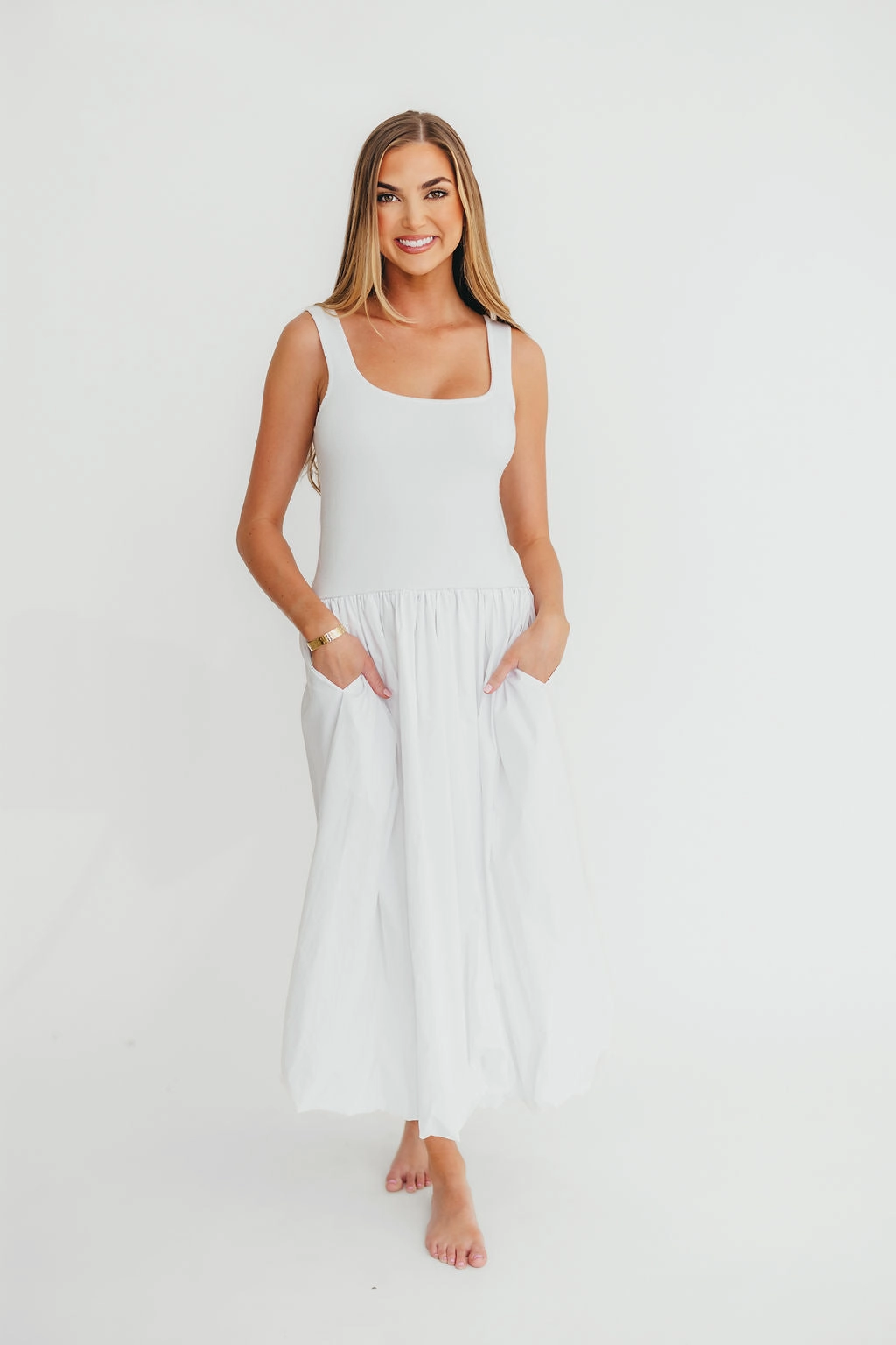 Formal Aura Cloud Light Betty Dress in White