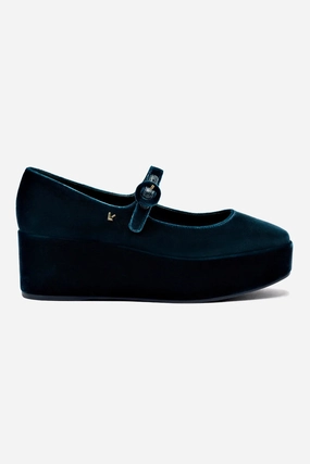Breathable Upper Blair Flatform In Deepsea Velvet
