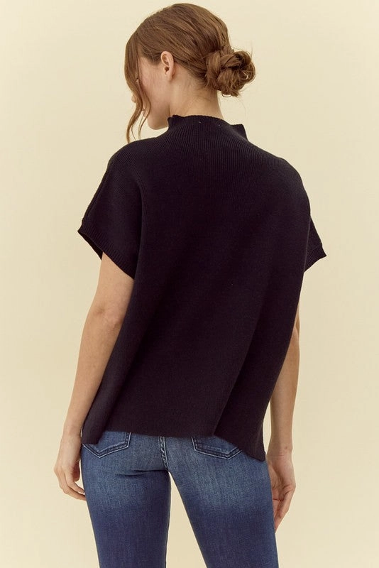 Tencel Cotton Hybrid Weave FrictionFreeNeckline New To This Black Sleeveless Sweater Top