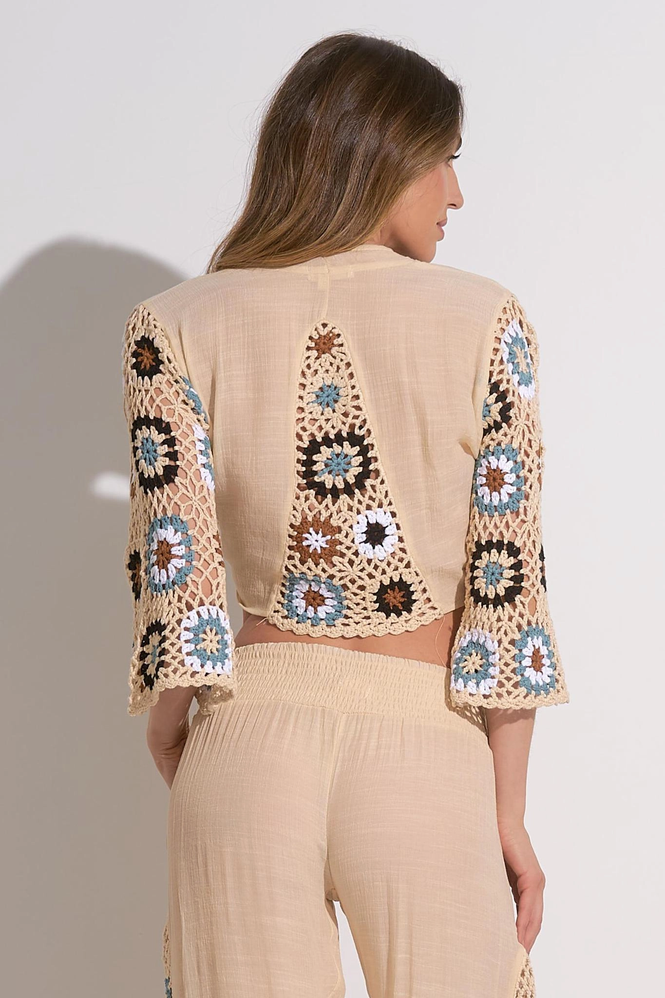 Elan Front Tie Top HypoallergenicFibers