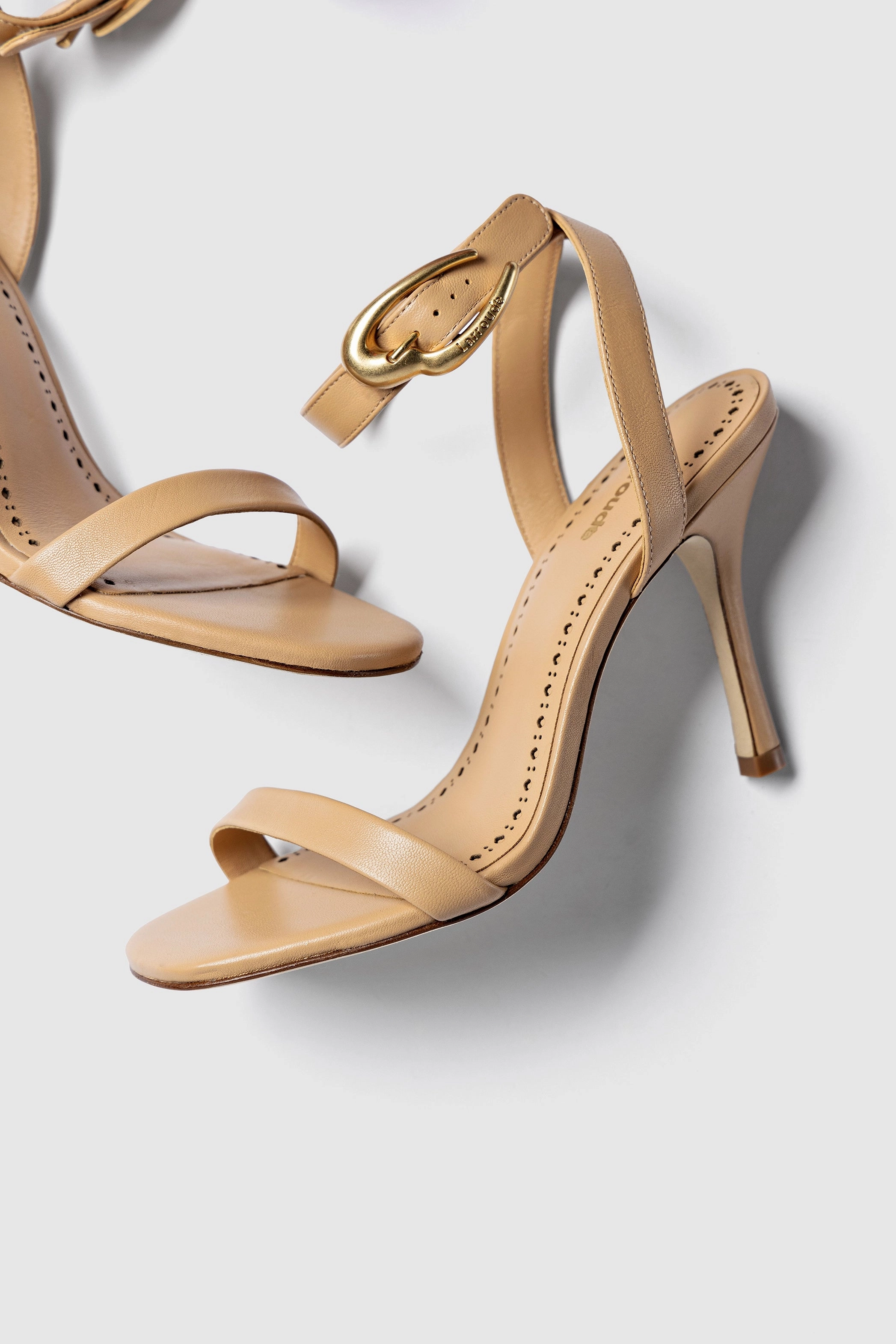 Young Mood Verona Sandal In Tan Leather