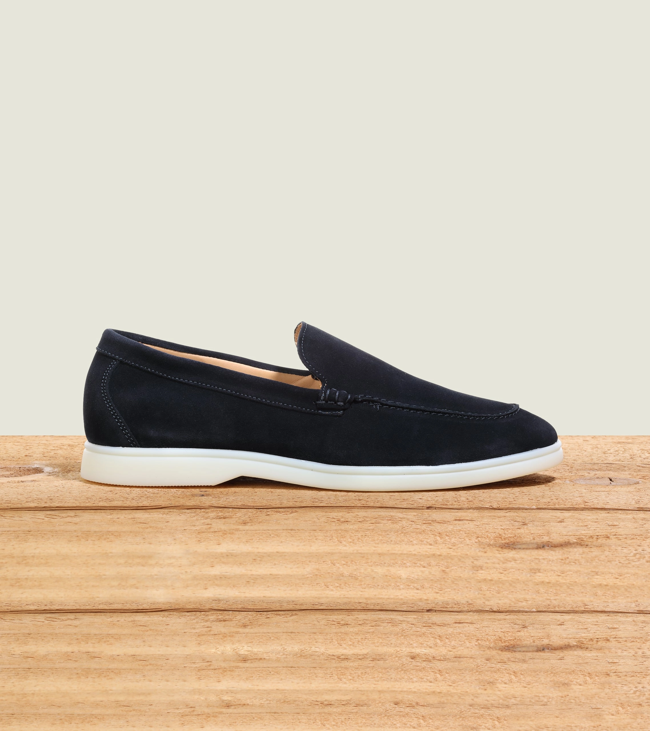 Coffee Corner flexible shoes Tanner