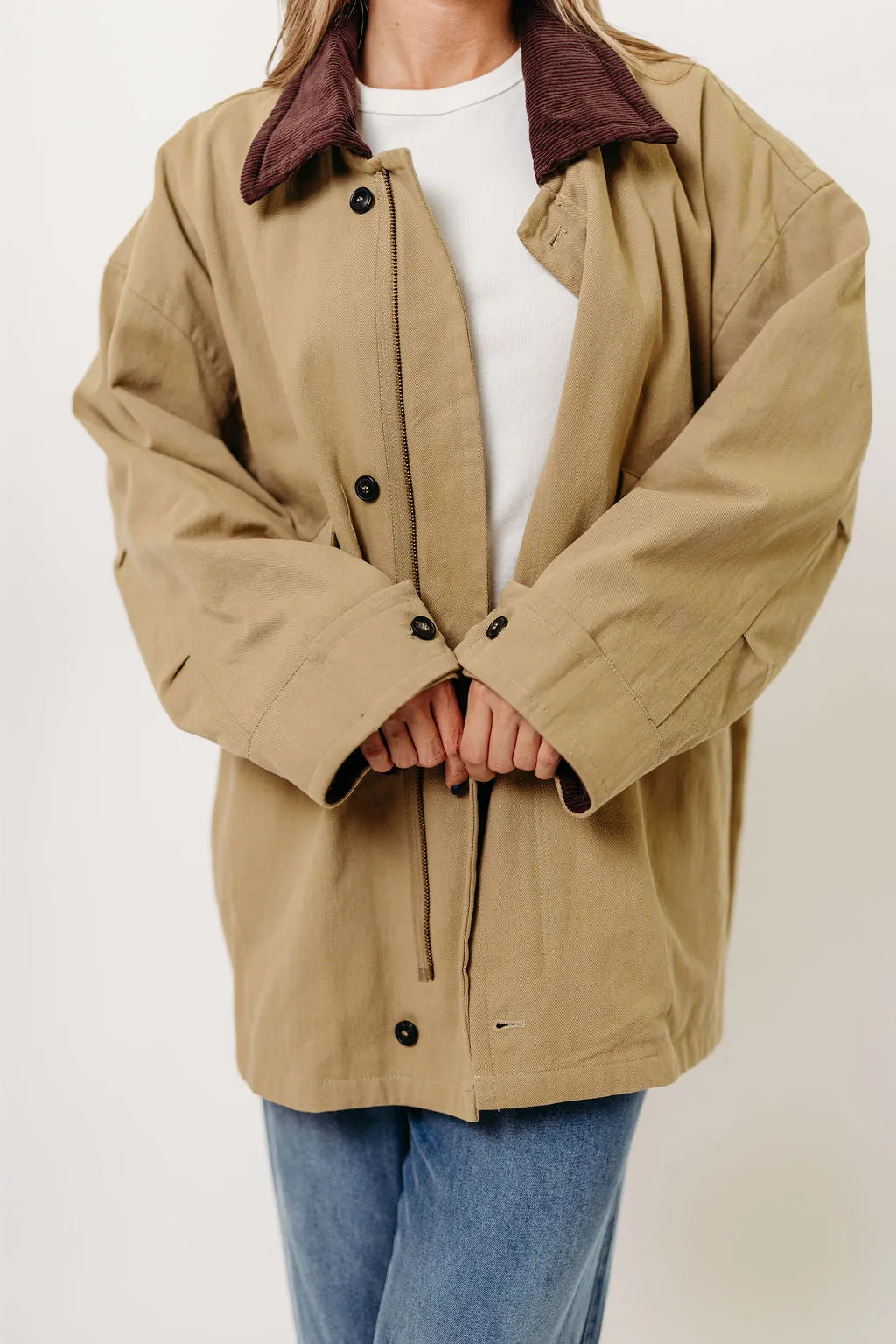 Cambridge Utility Jacket in Khaki FourWay Stretch VentilatedBack