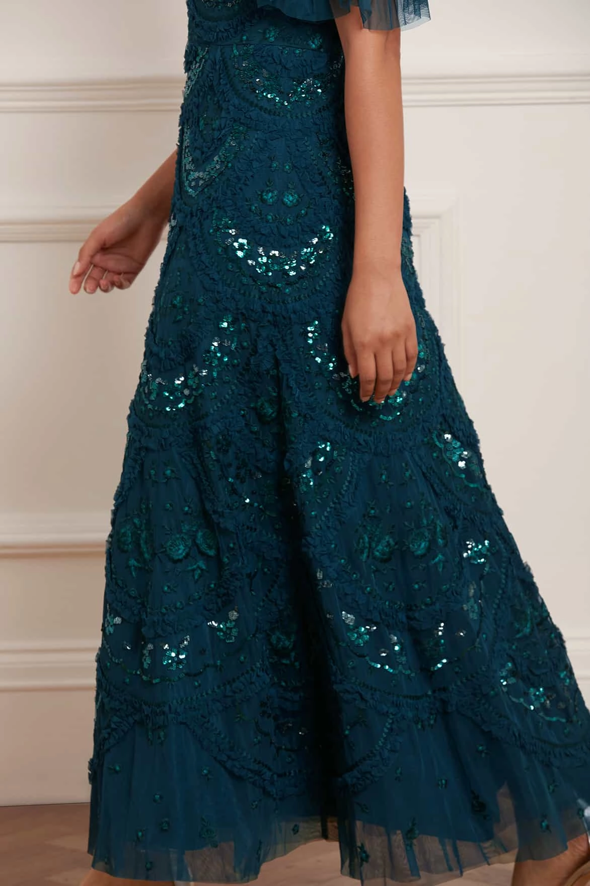 Smart Layer Wear Carmen Ruffle Ankle Gown