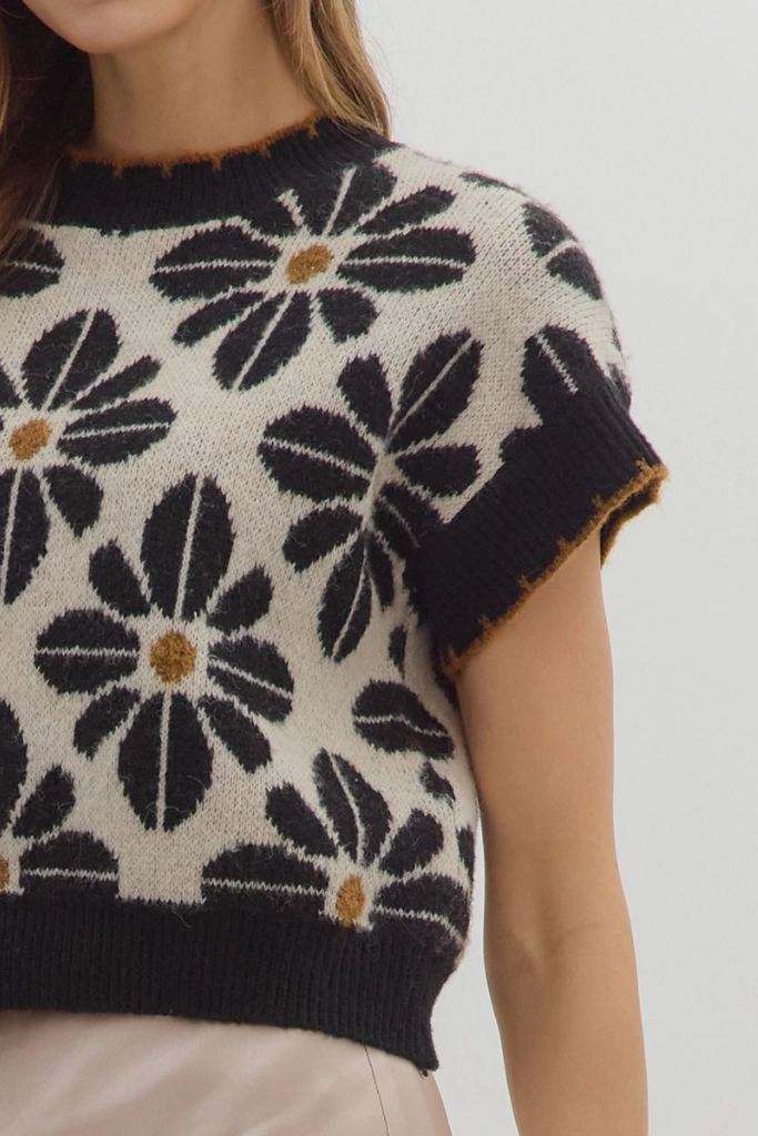 Celeste Floral Short Sleeve Sweater in Black Printed Hoodie