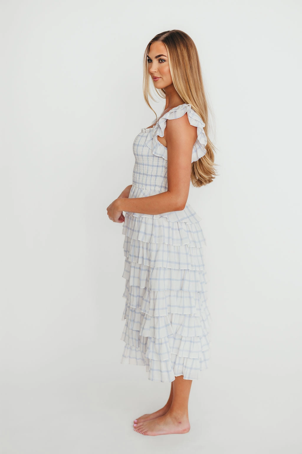 Adelynn Ruffle Midi Dress in White/Blue All Purpose Relaxed Mood