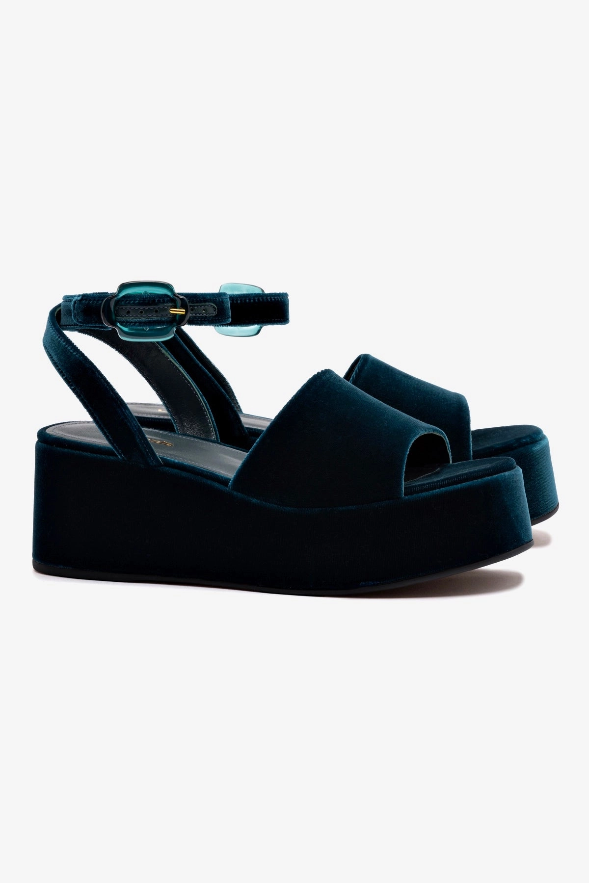 Swift Glide Charli Flatform Sandal In Deepsea Velvet