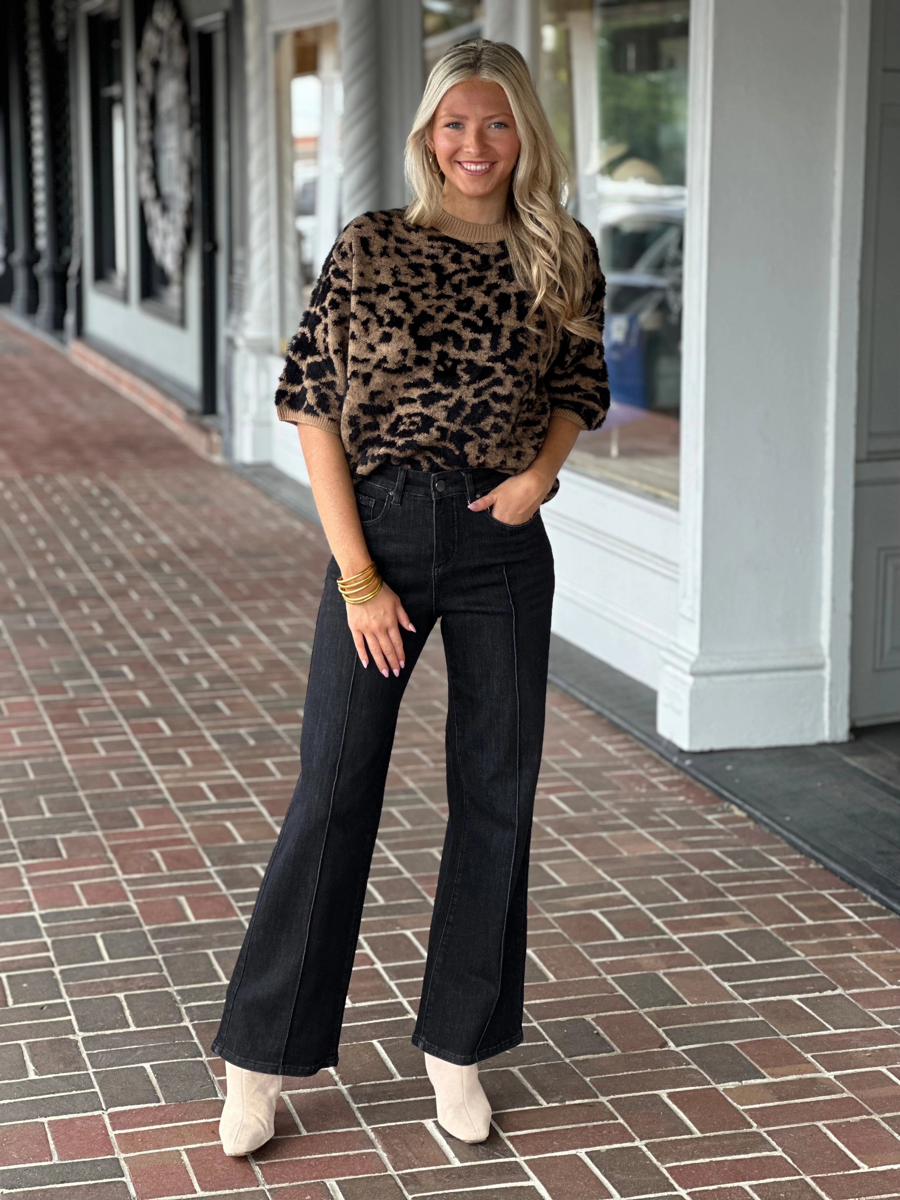 Sweat Absorbing Lining ThermalRegulating Charlie B Balloon Sleeve Sweater in Leopard