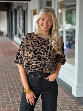 Charlie B Balloon Sleeve Sweater in Leopard OdorControl Stylish Outfit