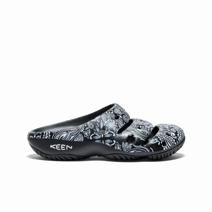 Men's Yogui Arts Clog x Hide and Seek  |  H&S Black Comfort Step On Slip Into Ease