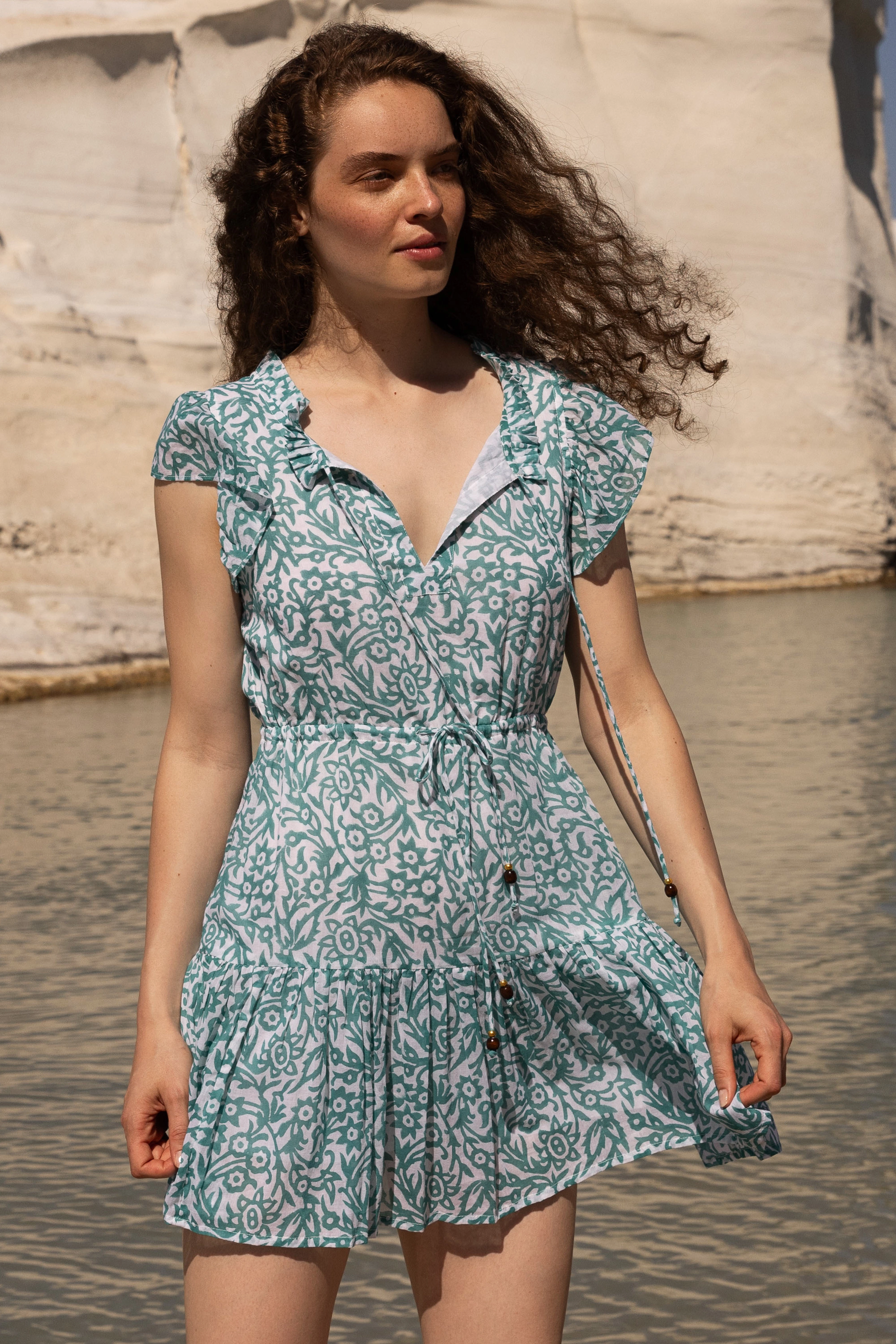 Cinched Flirty Short Cypress Jade Flowing Fit Bright Petal