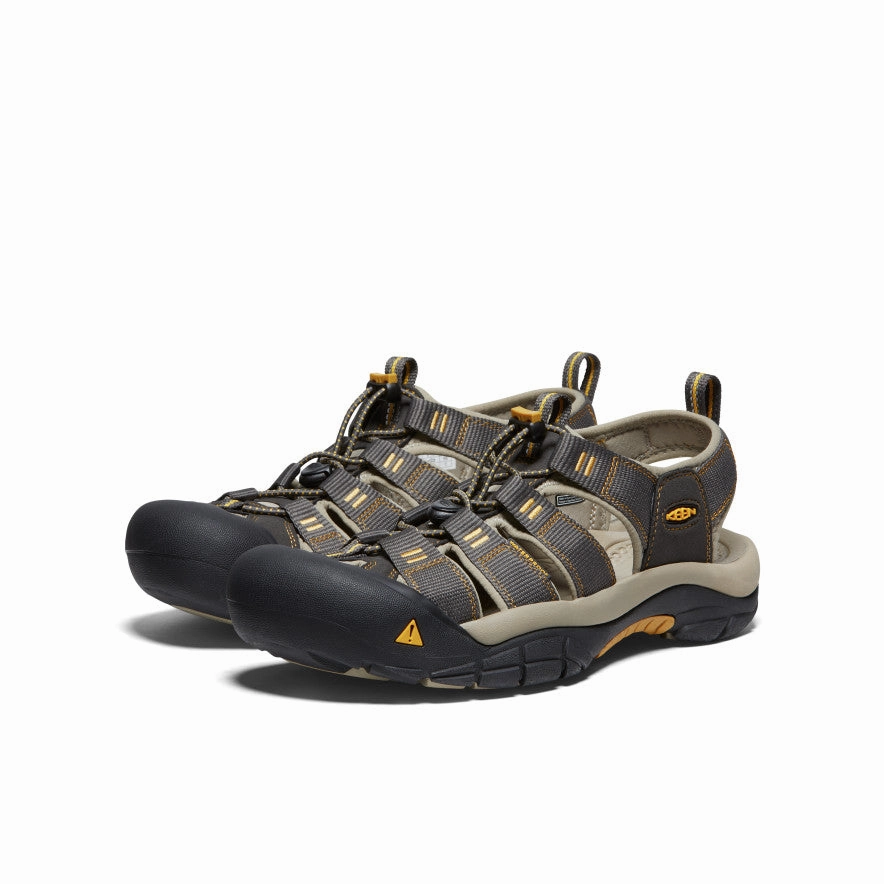 Comfort Fit Contoured Heel Support Men's Newport H2 Sandal  |  Raven/Aluminum