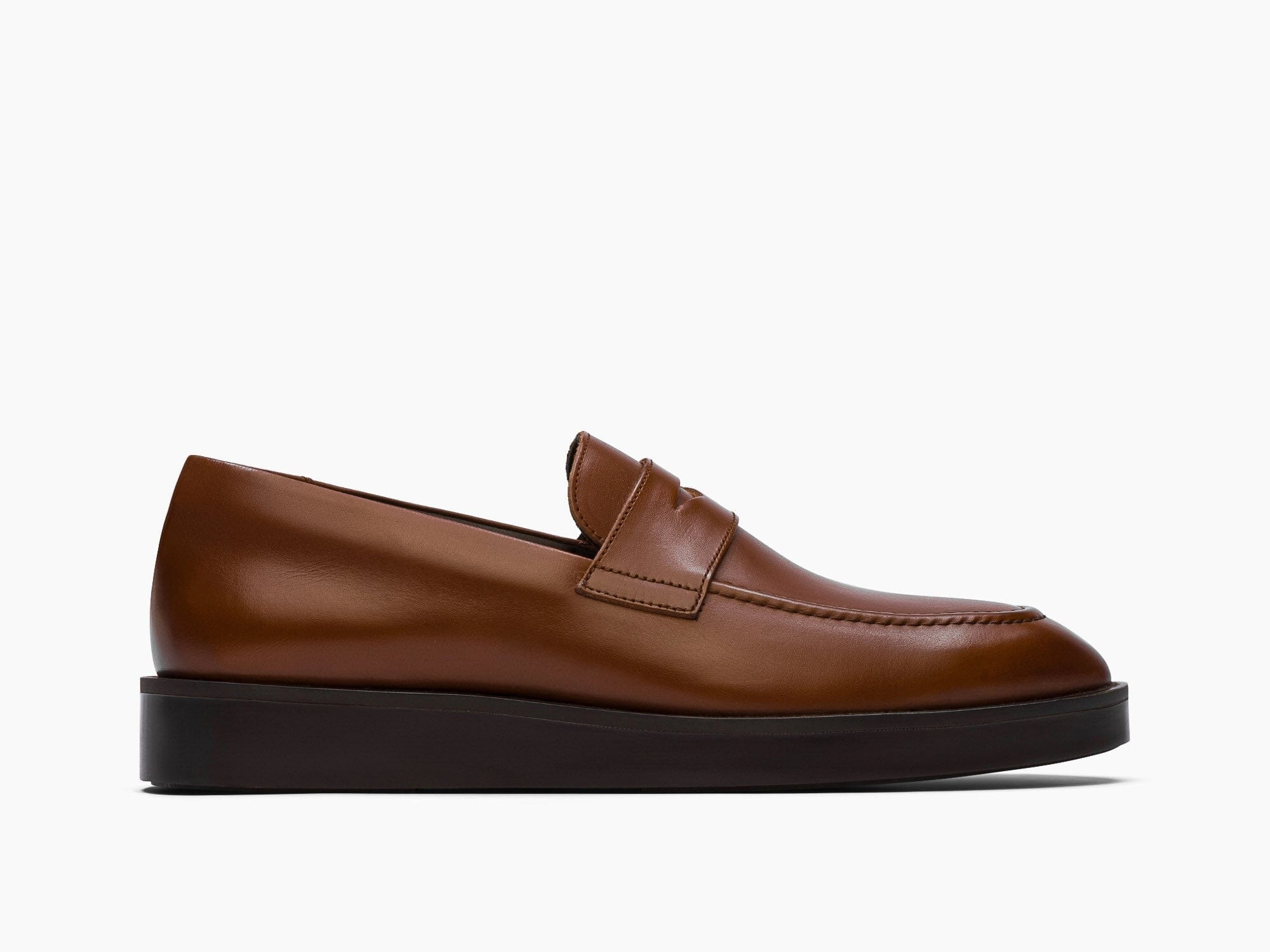 Clean Surface Closer Loafer