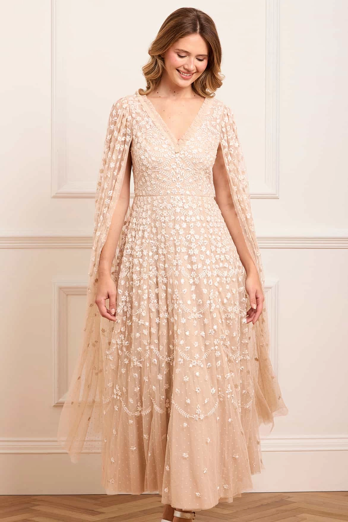 Soft Fashion Fresh Flow Clover Cape Sleeve Ankle Gown