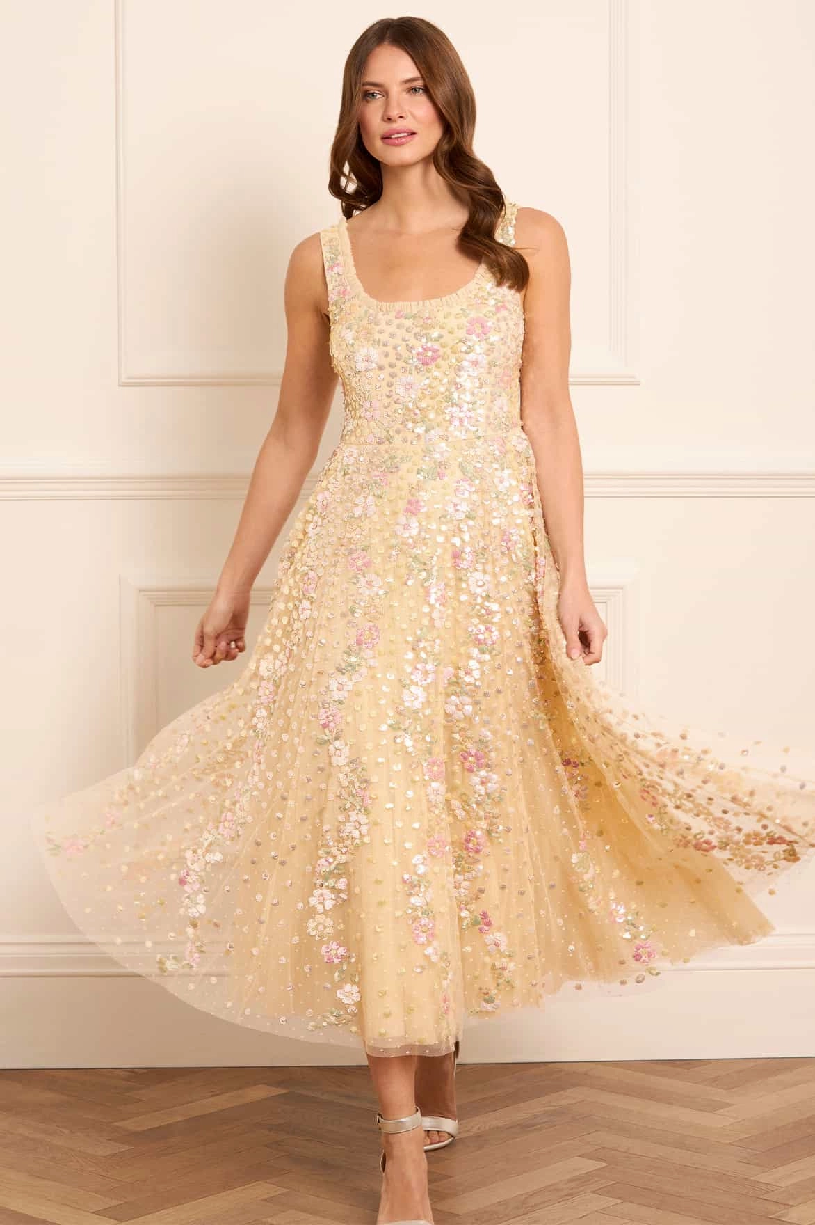 Noble Aura Confetti Scoop Neck Ballerina Dress