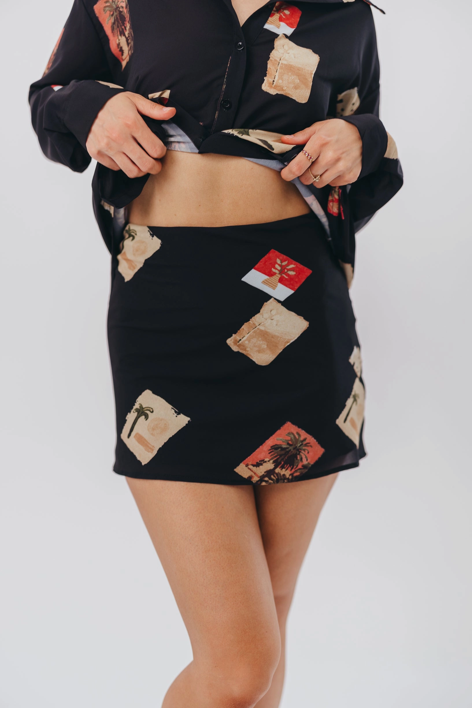 Soft Outfit Cozumel Mini Skirt in Black