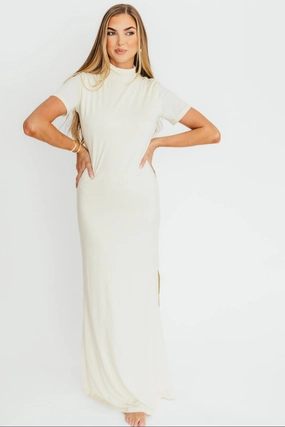 Ellis Maxi Dress in Ivory - Bump Friendly *Final-Sale* Chic Rhythm