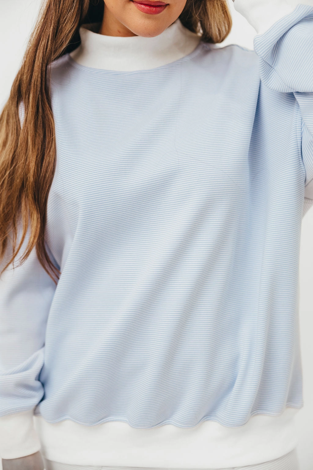 OversizedSilhouette Chic Style Cynthia Mini Striped Mock Neck Sweatshirt Blue and White