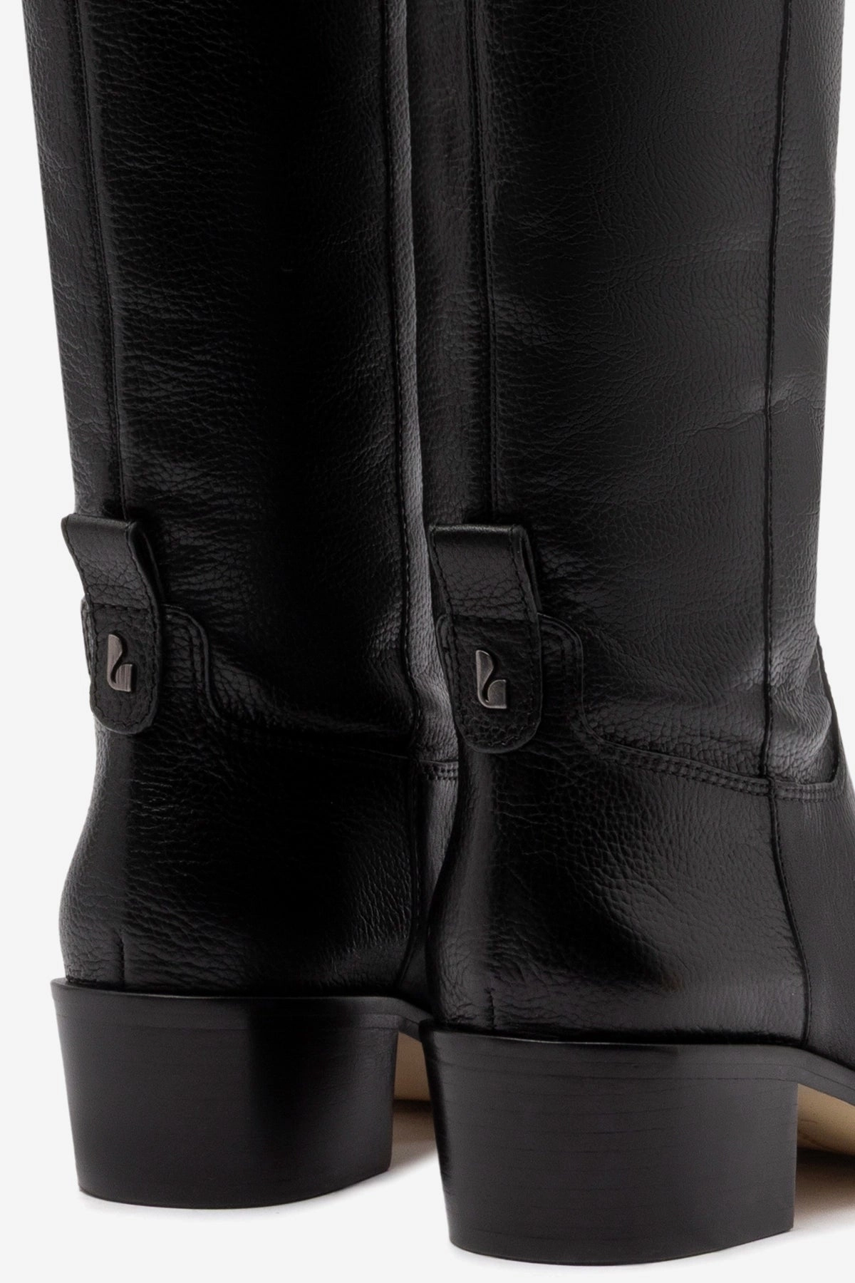 Florencia Hi Boot In Black Leather Comfortable Insole All Day Comfort Engineering