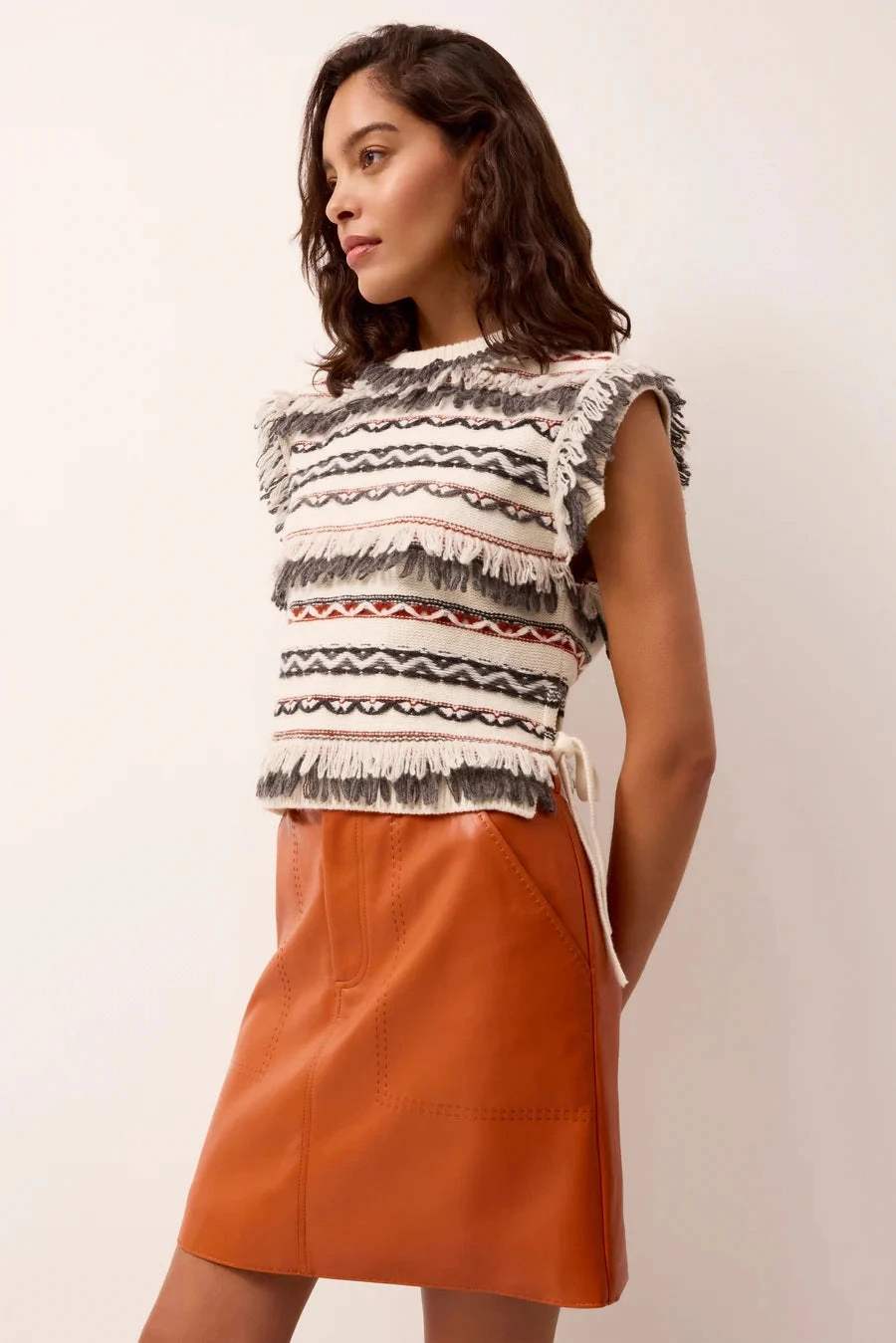 SoftBrushed Desmond Popover Blizzard