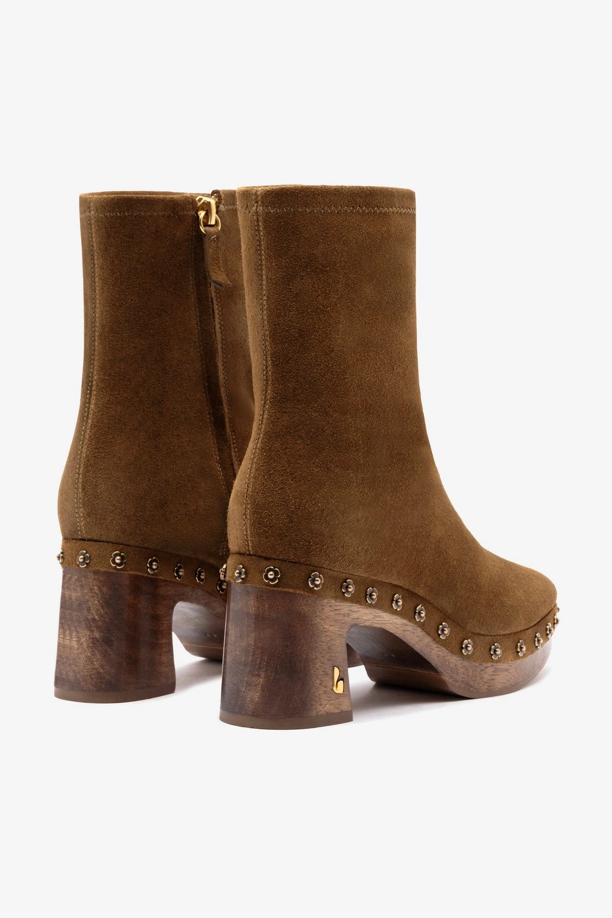 Padded Air Boost Dolly Low Wooden In Russet Suede