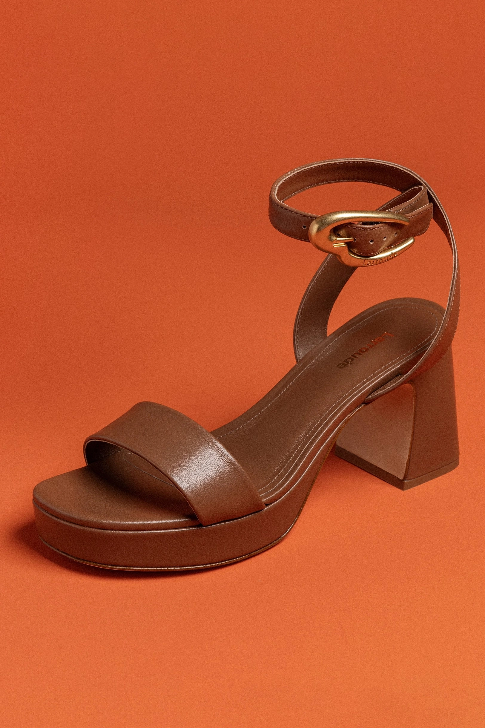 Daily Chill Dolly Verona Low Sandal In Caramel Leather