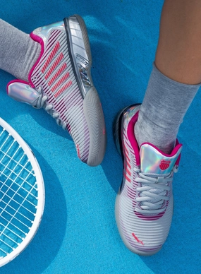 Performance Hypercourt Express 2 x Lucky In Love Raw Edge Detail