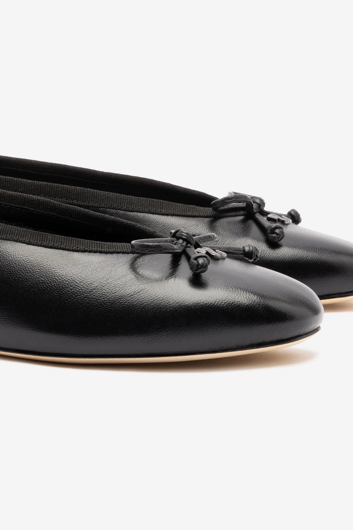Pavlova Ballet Flat In Black Leather Sweat Resistant Urban Stroll