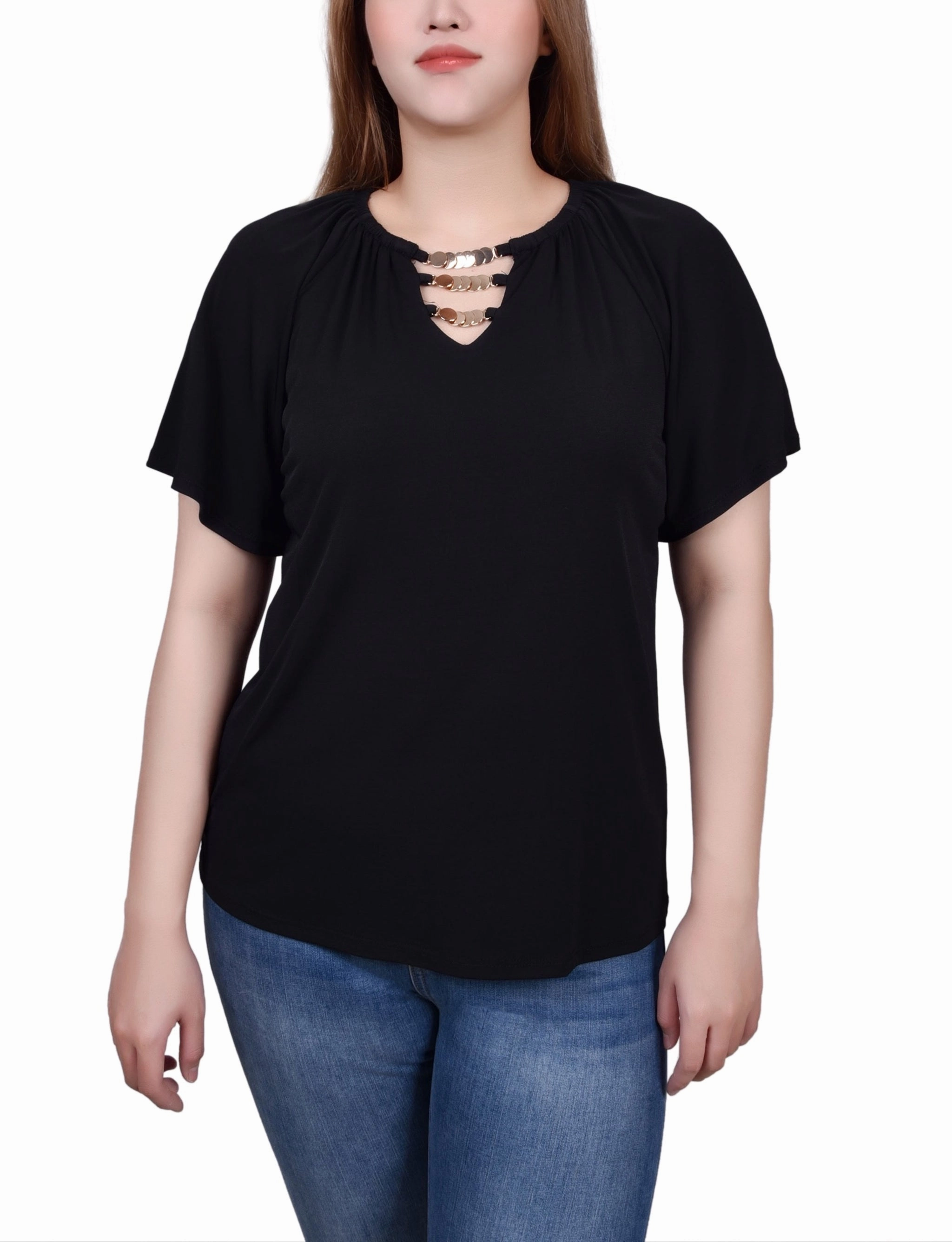 Chic Tee Petite Raglan Sleeve Top With Chain Details