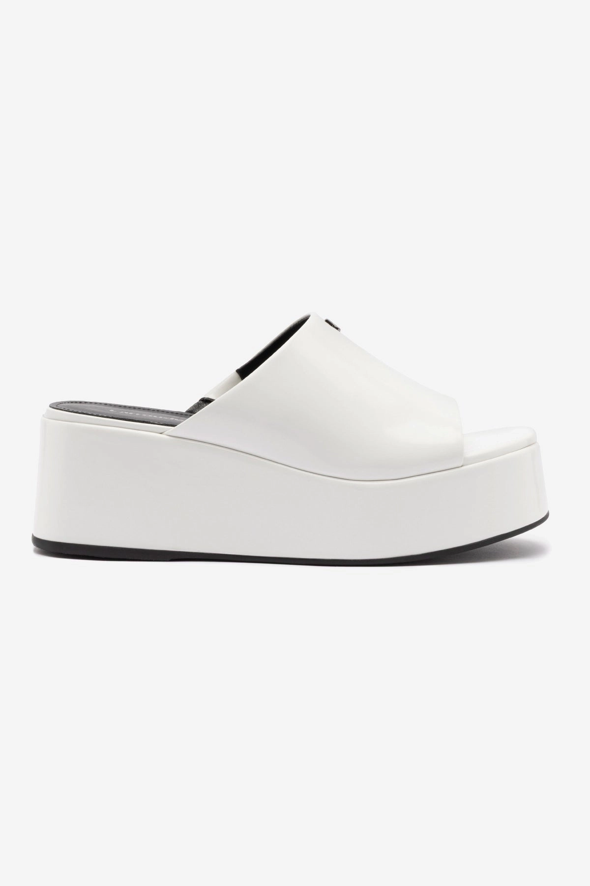 Meta Move Charli Box Mule In White Leather