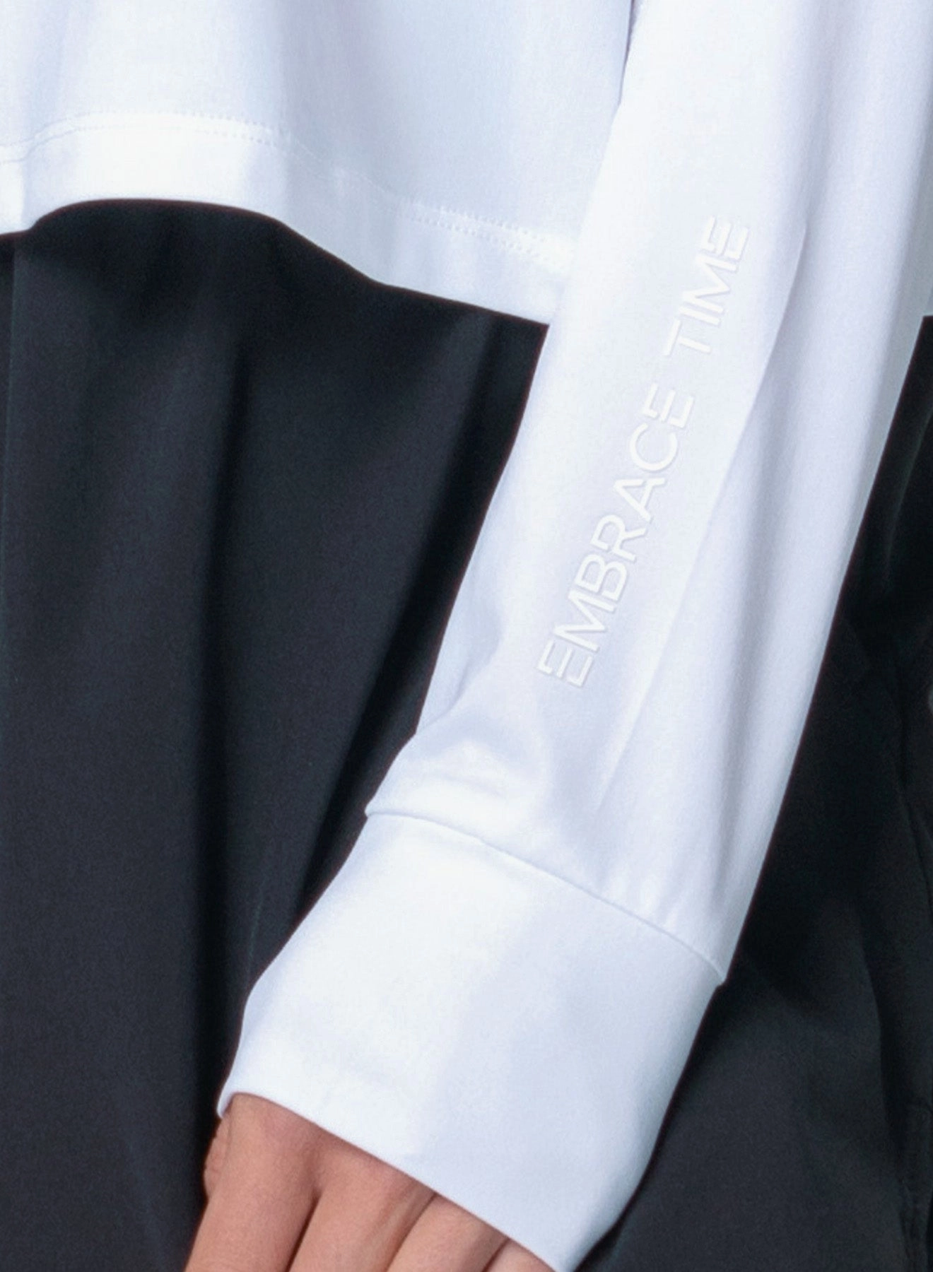 AntiPillingTreatment Textured Weave Pattern Embrace Time Long Sleeve