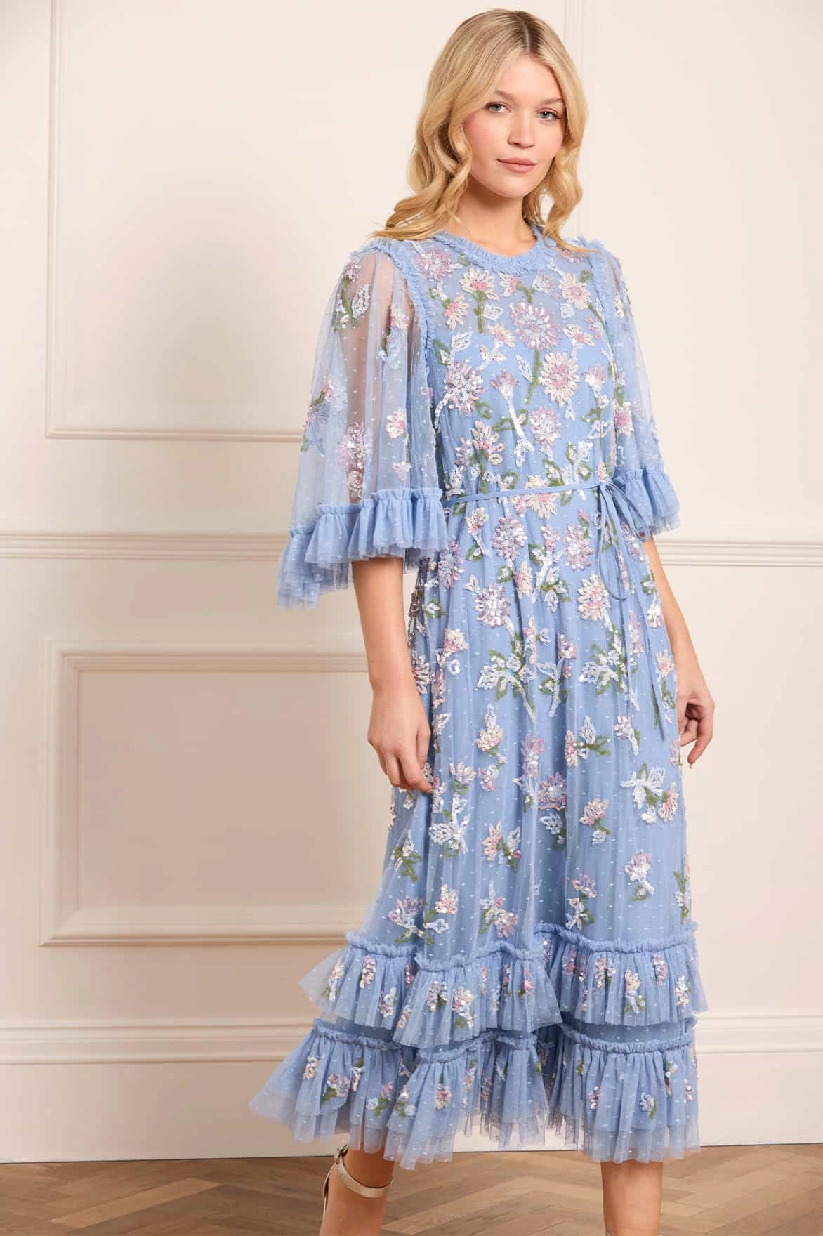 Sequin Dandelion Gloss Ballerina Dress Minimalist Fit Satin Finish