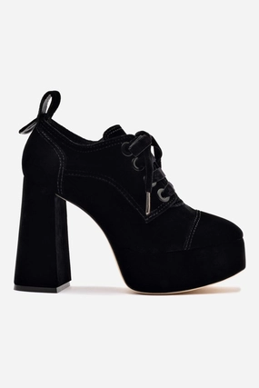 Secure Fit Lacing System Eleonor Bootie In Black Velvet