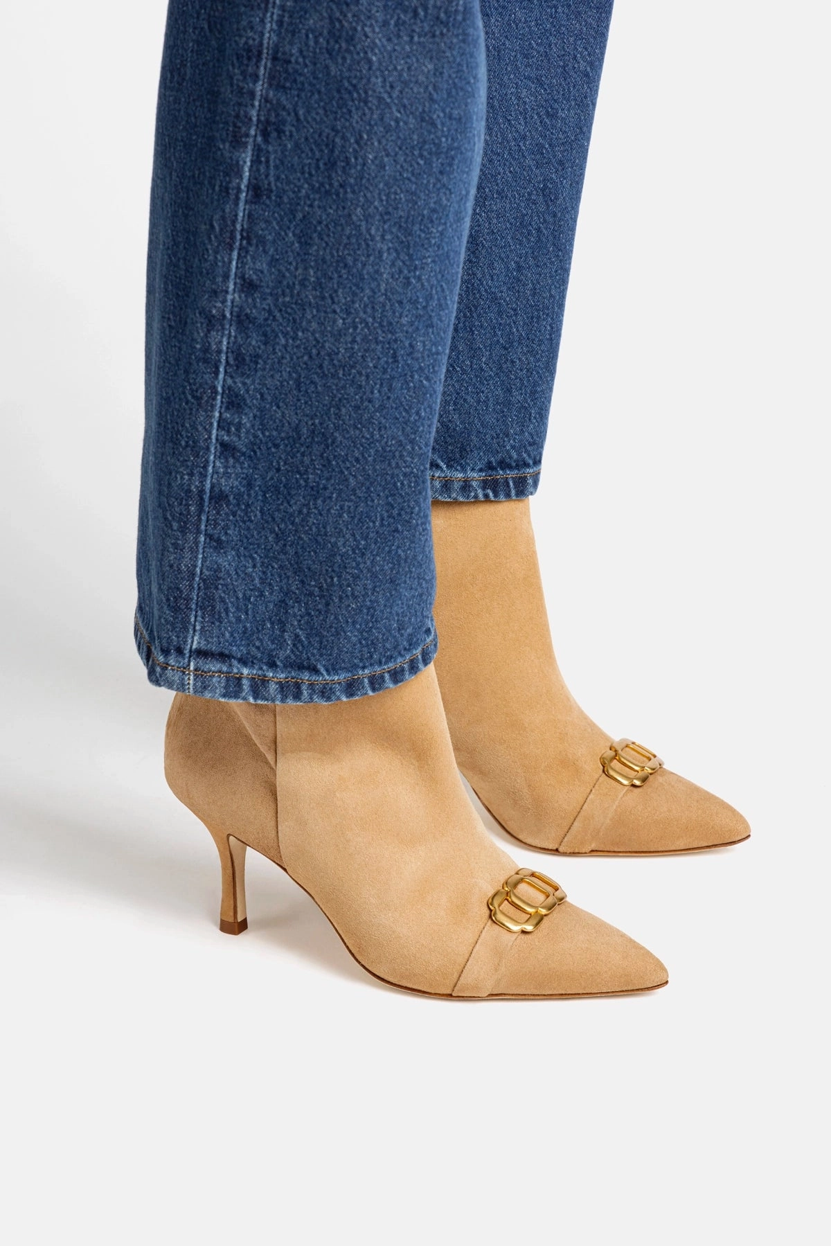 Look Ready Mini Kate Boot In Peanut Suede and Daisy Accent