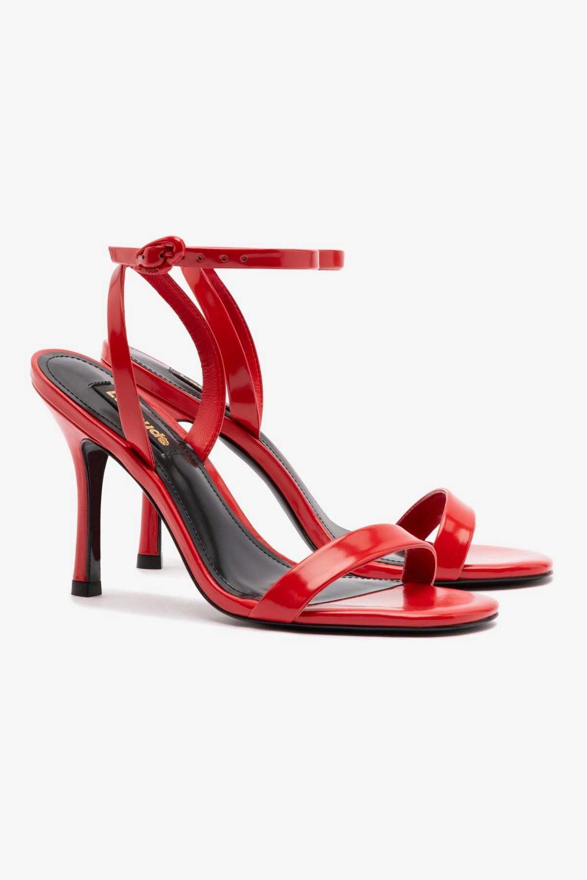 Multi Density Foam Zen Step Veronina Sandal In Scarlet Patent Leather