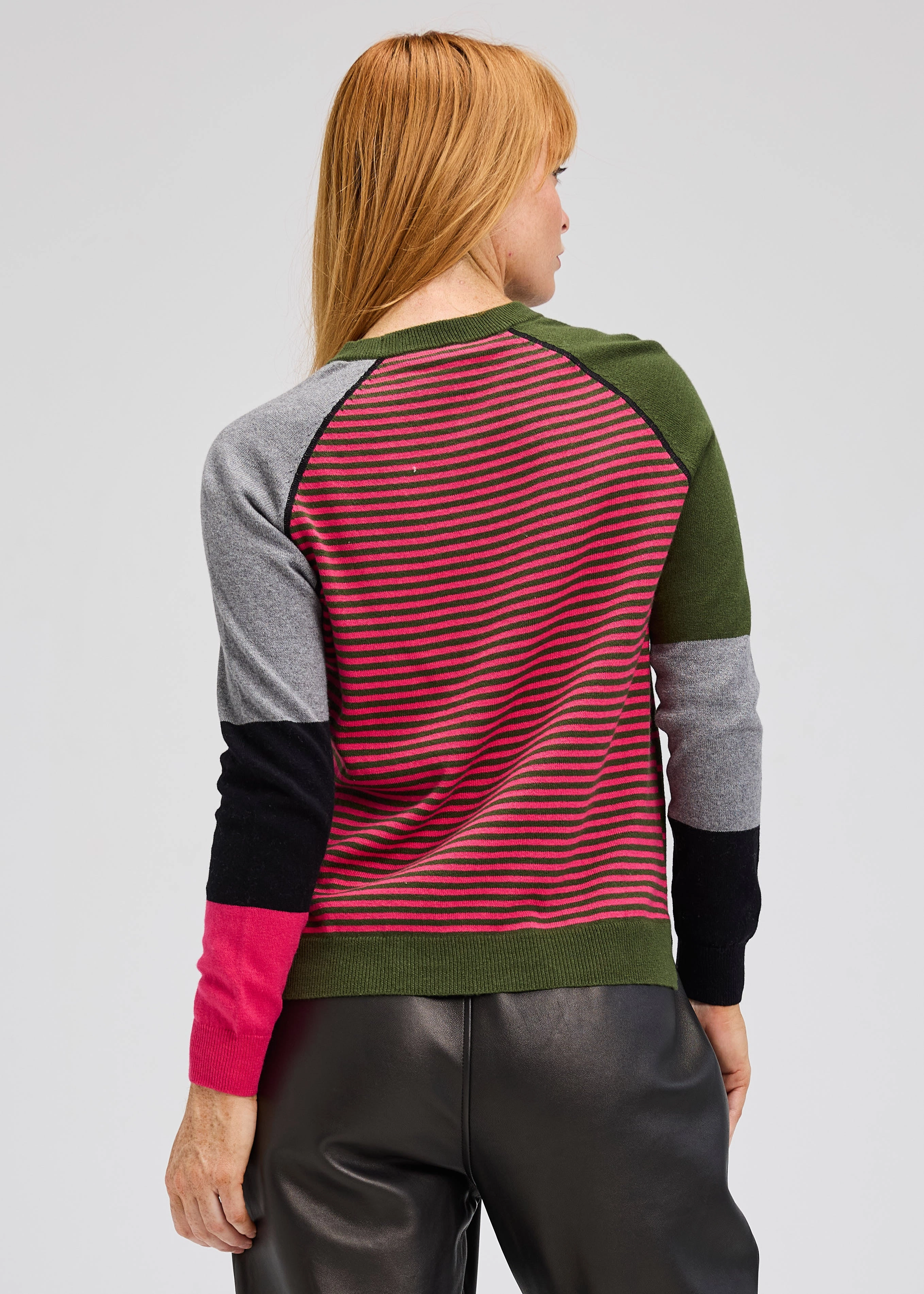 BRETON STRIPE V INSERT SWEATER Adaptive Temperature Control Adjustable Cuff